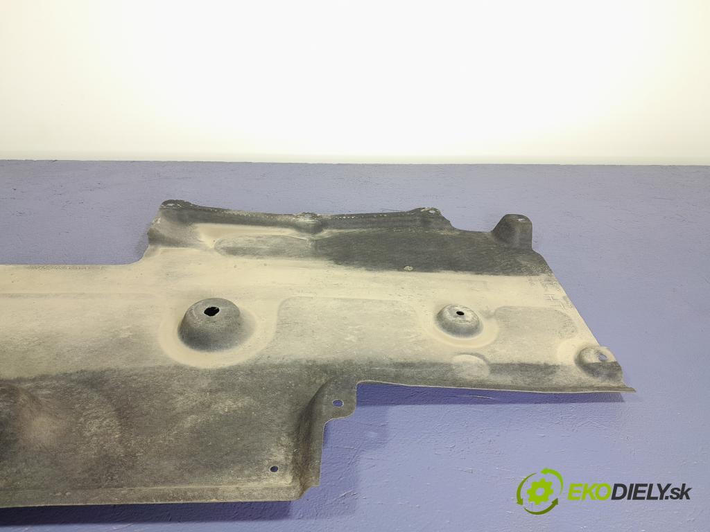 Volvo V60 2013 kryt Plast: podvozek: 31202720