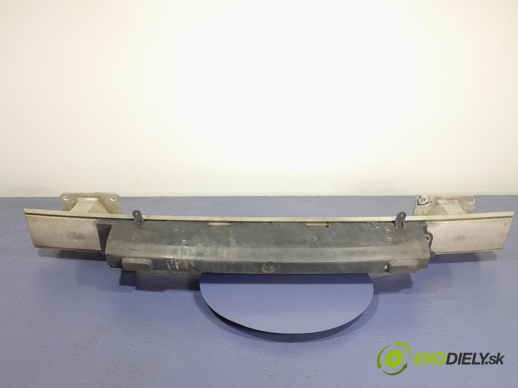 Citroen C4 2005 výztuha narazník před 01