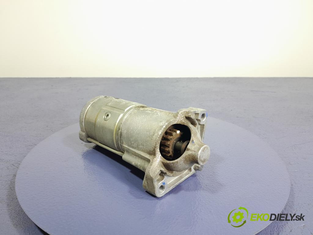 Volvo V60 2013 štartér 30644780