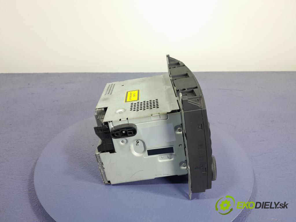 Mercedes A-klasa 2008 Radio I Navigácia: A1698700689