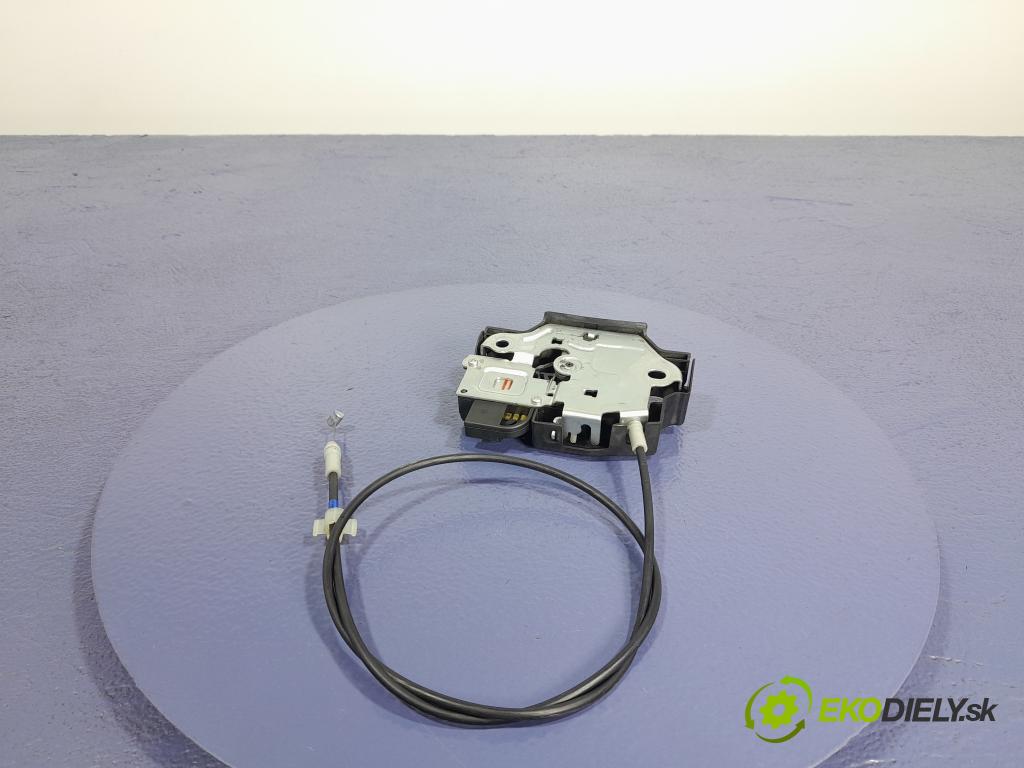 Lexus IS 2007 zámek Klapky: kufr 01