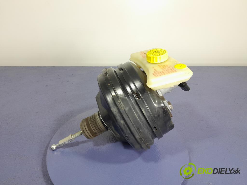 Audi A6 2005 servo Brzdní: 4F0612105G