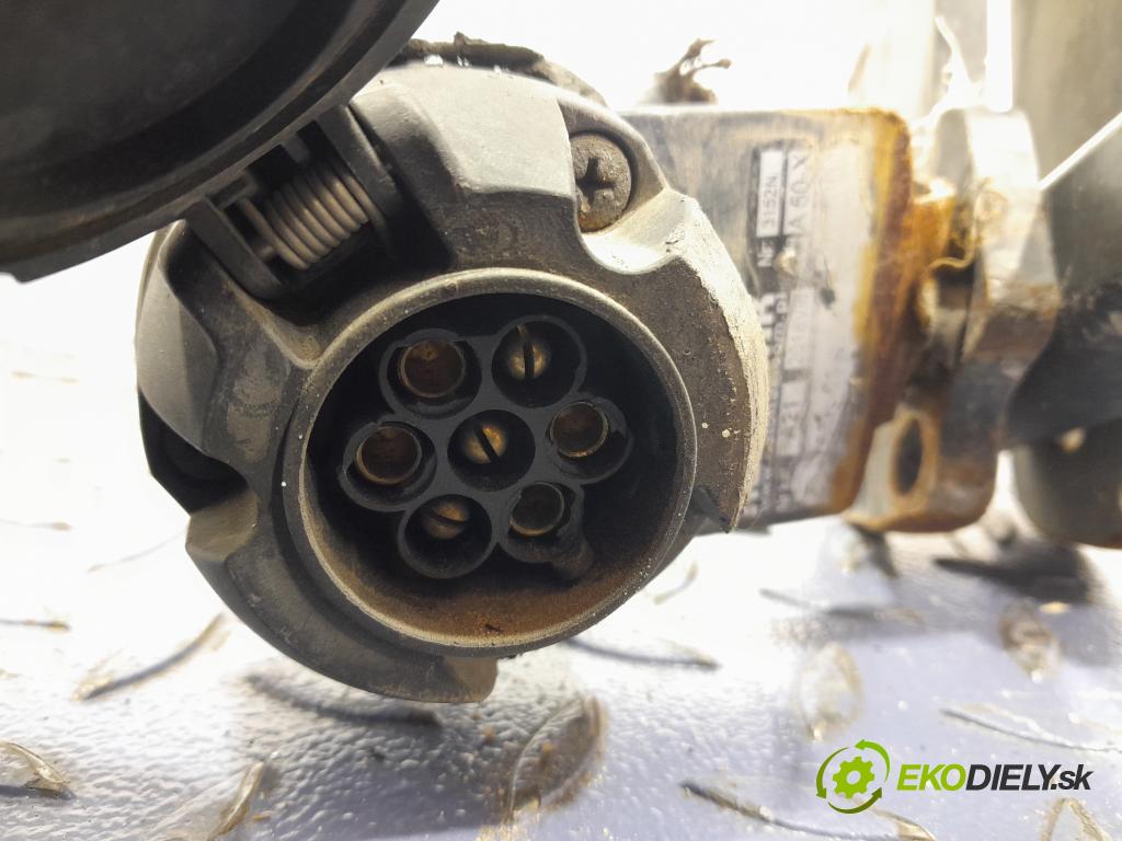 Audi A6 2005 oko Do Přívěsy 5906327120696