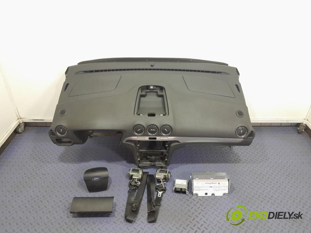 Ford S-max 2007 kokpit,pristrojová doska 01