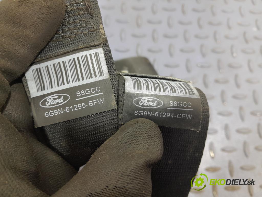 Ford S-max 2007 kokpit,pristrojová doska 01