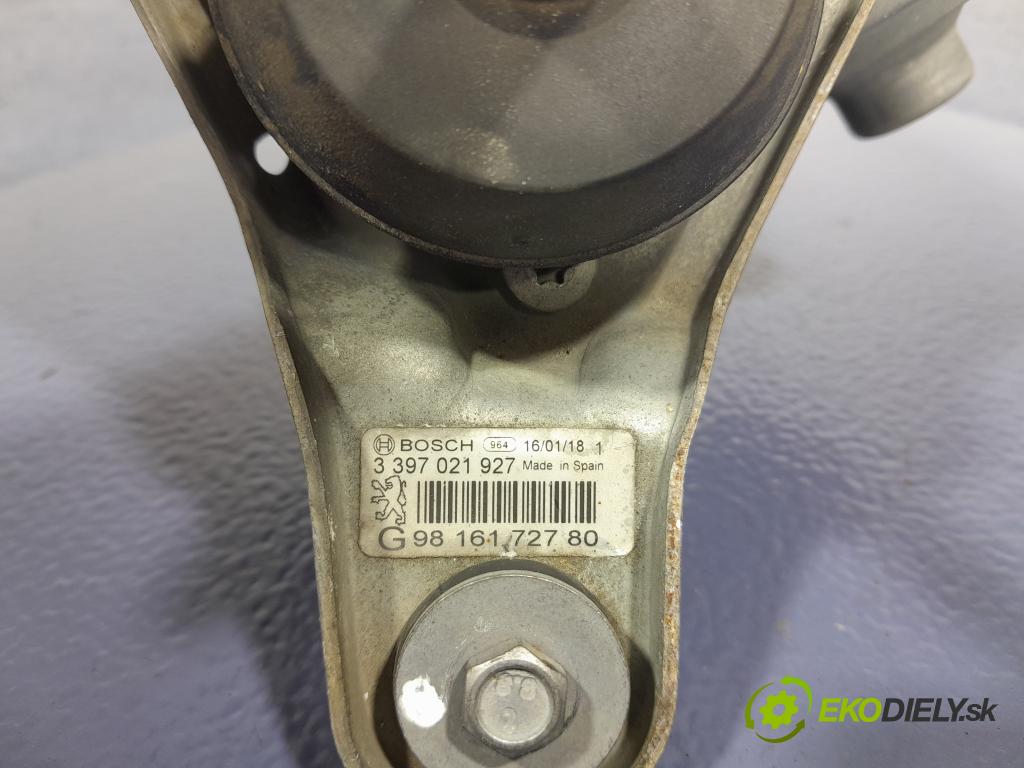 Peugeot 508 2011 mechanismus motorek Stěrače: před 9816172780
