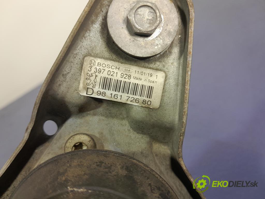 Peugeot 508 2011 mechanismus motorek Stěrače: před 9816172680