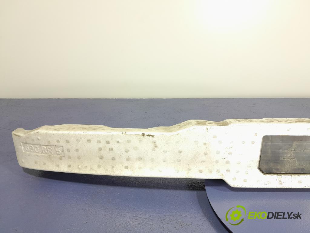 Toyota Prius 2007 výztuha narazník Zad: 01