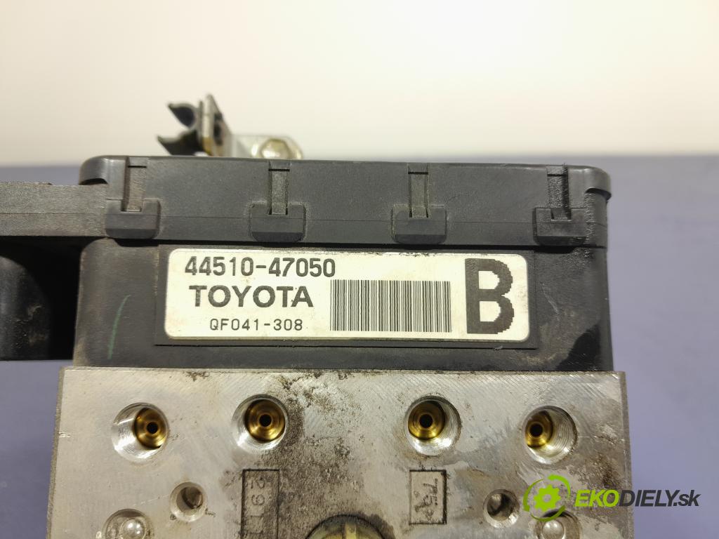 Toyota Prius 2007 čerpadlo ABS x 44510-47050