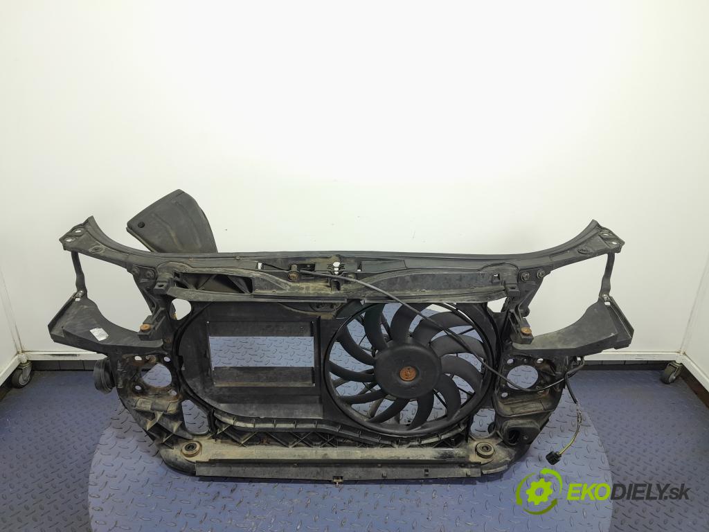 Audi A4 2005 výztuha Čelní / stěna Přední 01