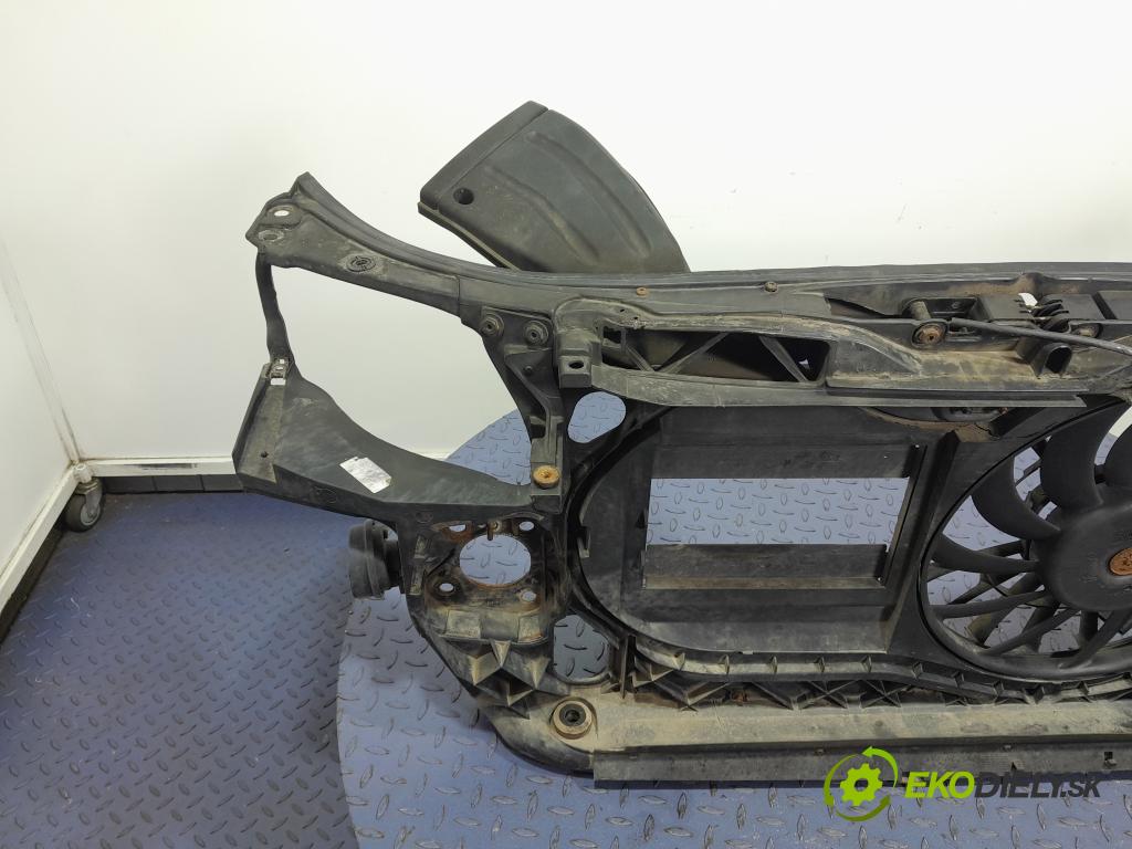 Audi A4 2005 výztuha Čelní / stěna Přední 01