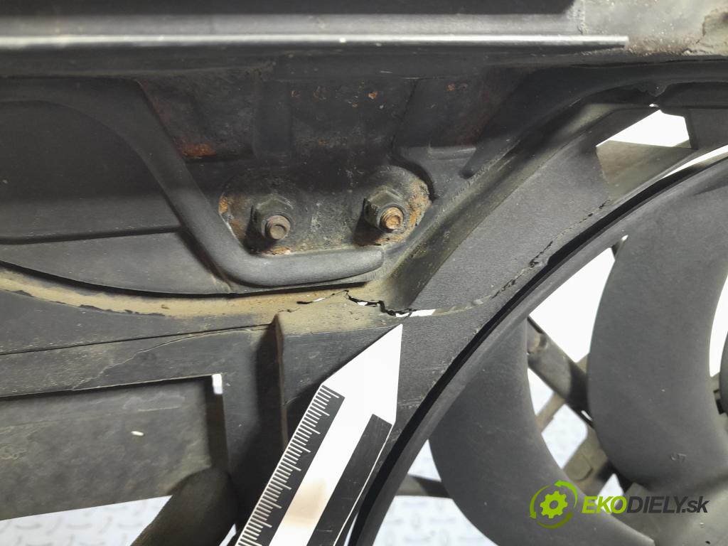 Audi A4 2005 výztuha Čelní / stěna Přední 01