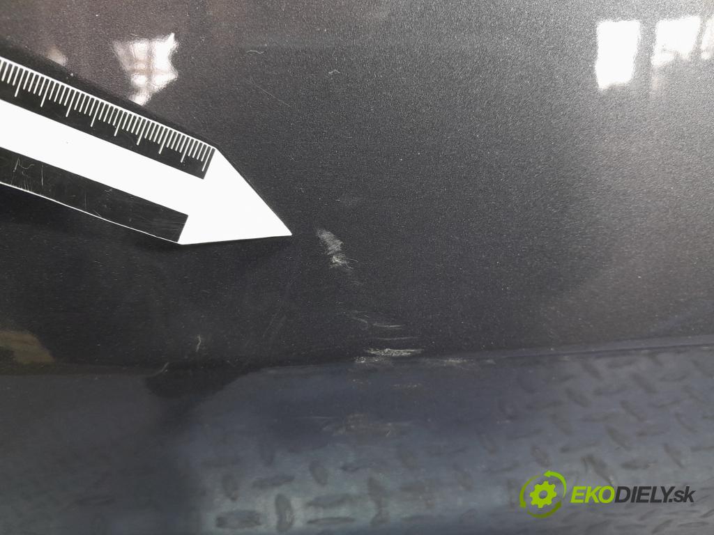 Toyota Prius 2007 nárazník Zad: 01