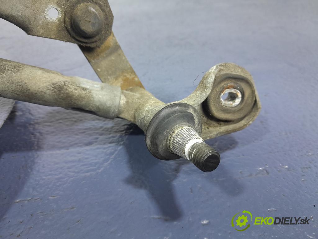 Audi A4 2005 mechanismus motorek Stěrače: před 8E1955119