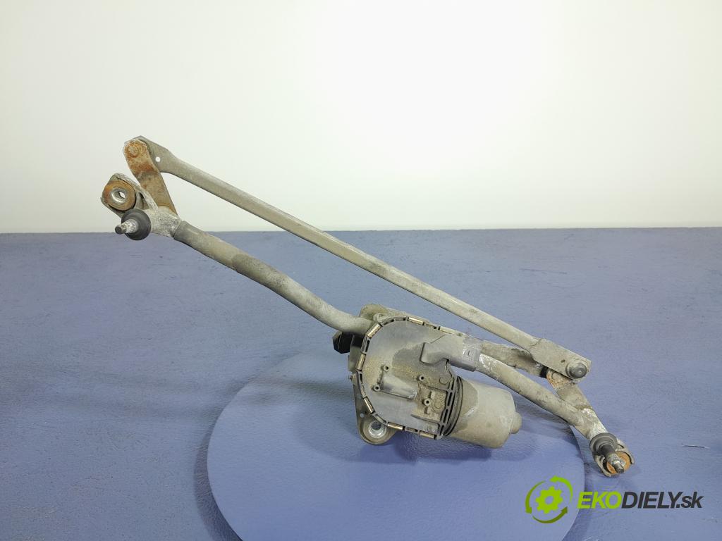 Audi A6 2005 mechanismus motorek Stěrače: před 4F1955023B
