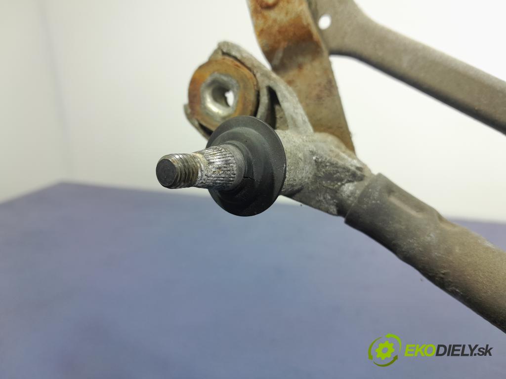 Audi A6 2005 mechanismus motorek Stěrače: před 4F1955023B
