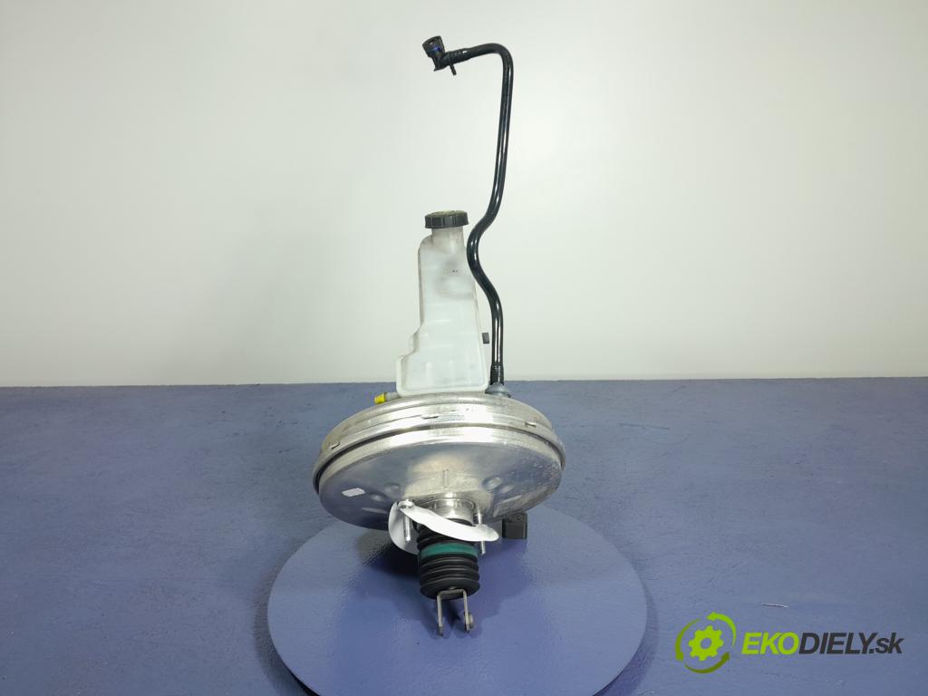 Mercedes B-klasa 2013 servo Brzdní: A2464300230