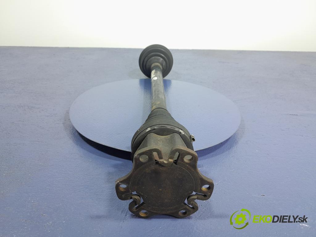 Audi A6 2005 poloos Prava: Predné 4F0407272G