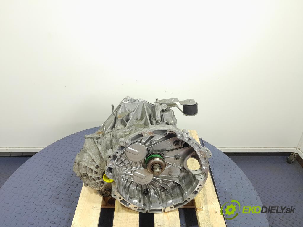 Mercedes B-klasa 2013 prevodovka Manualna 711643