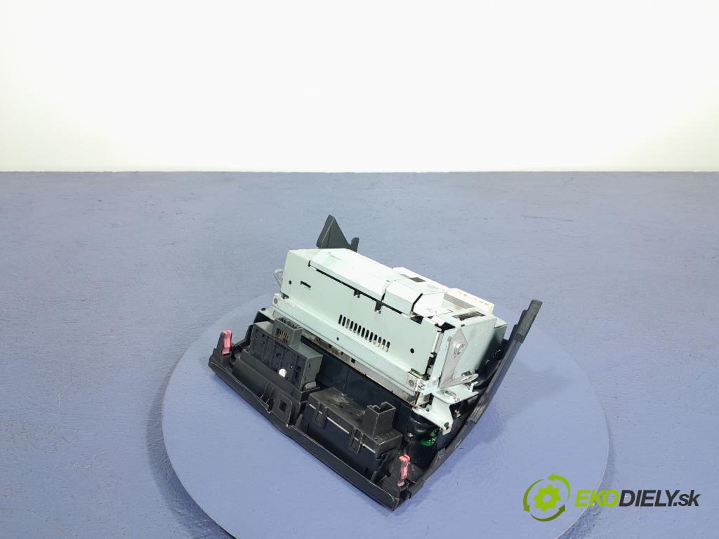 Toyota Prius 2008 Zobrazit: Rádio: / GPS 86110-47230