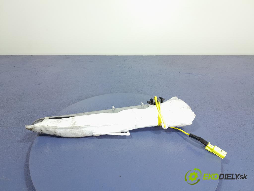 Toyota Corolla 2022 Airbag: Sedadlo: x TG16C01006