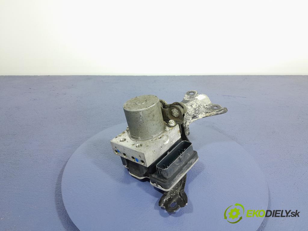 Toyota Corolla 2022 čerpadlo ABS x 44540-02771