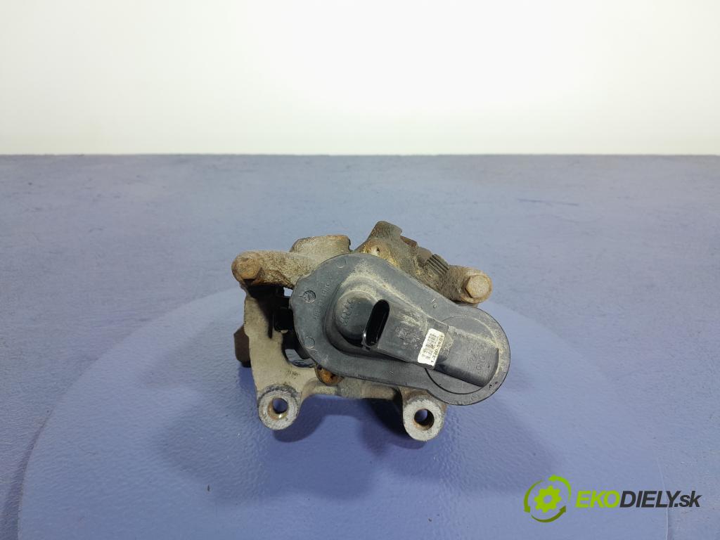 Vw Passat 2012 brzdič brzdový zad v pravo: 01