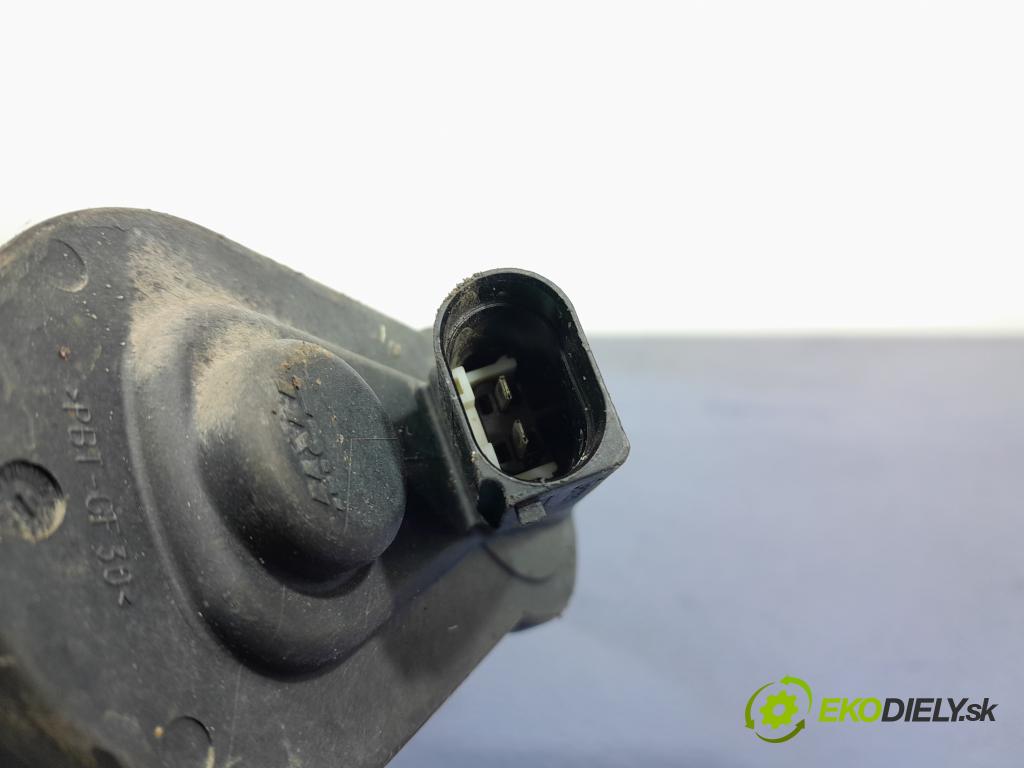 Vw Passat 2012 brzdič brzdový zad v pravo: 01