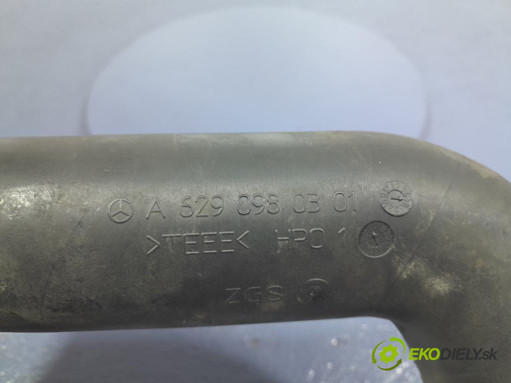 Mercedes S-klasa 2007 průtokoměr: A6290900248