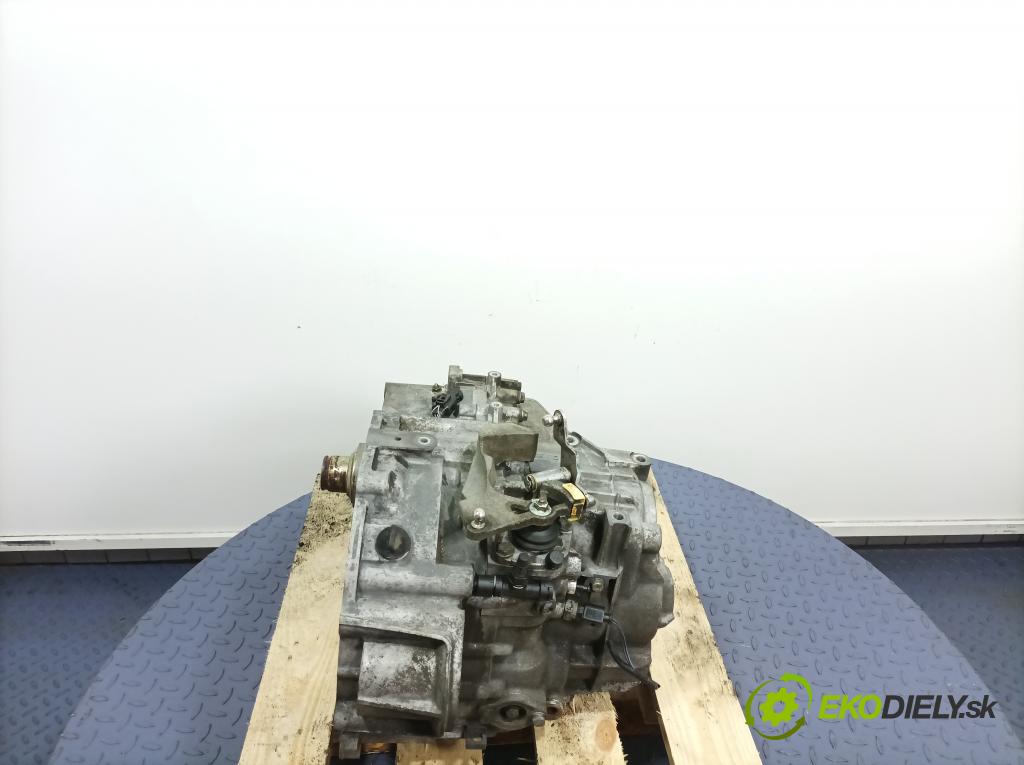 Vw Sharan 2000 prevodovka Manualna EHH