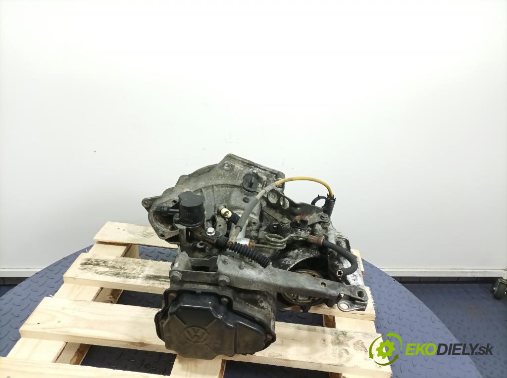 Vw Passat 1990 prevodovka Manualna AFE