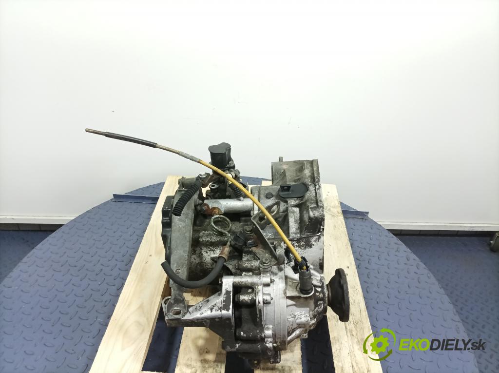 Vw Passat 1990 prevodovka Manualna AFE
