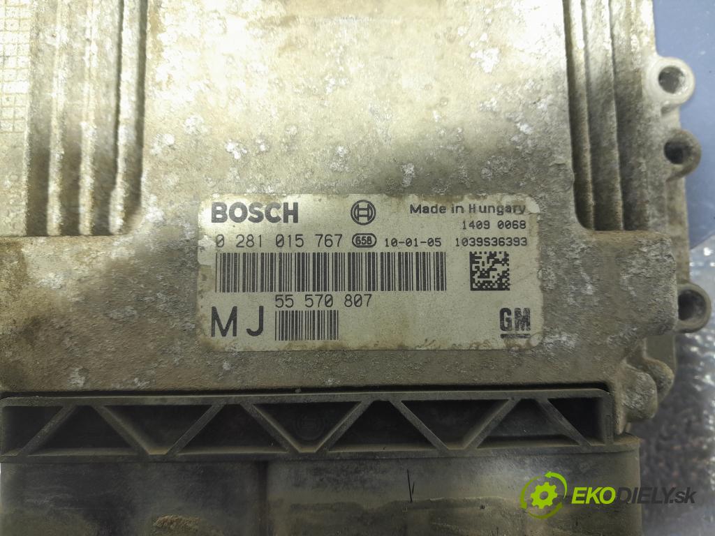 Opel Zafira 2010 riadiaca jednotka Motor: 55570807