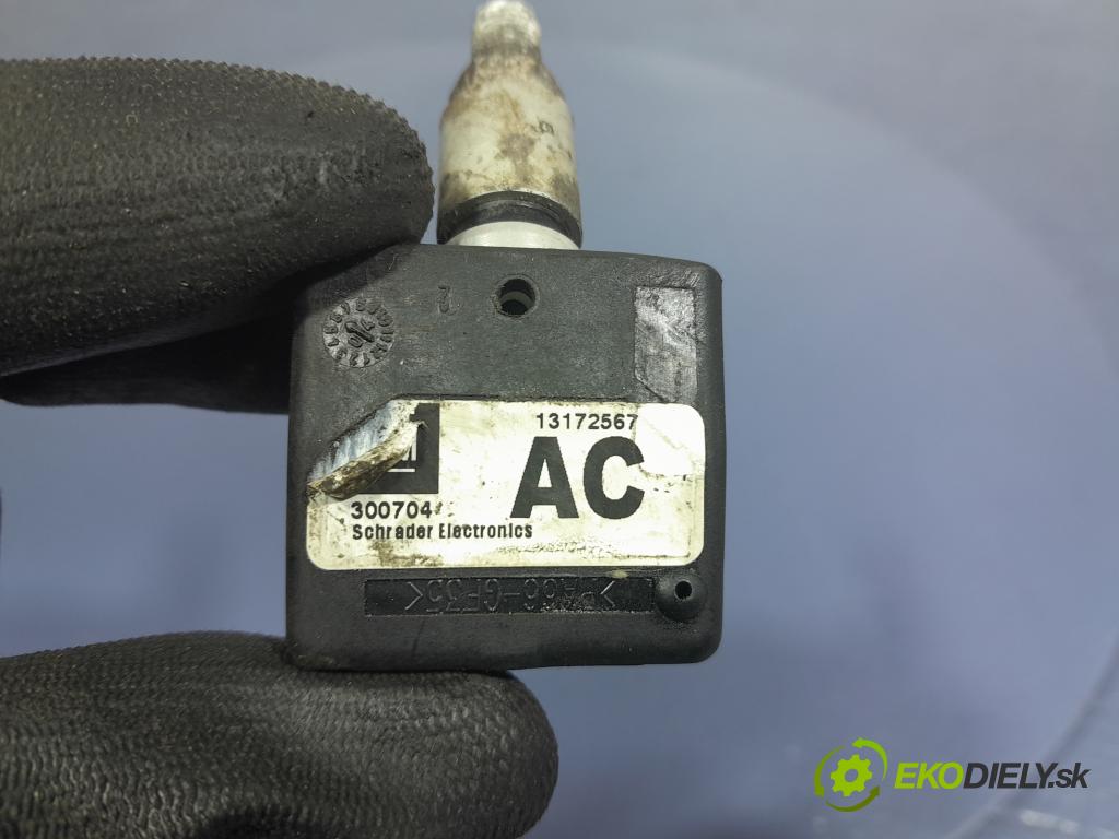 Opel Zafira 2010 snímač Tlak Pneumatiky: 13172567