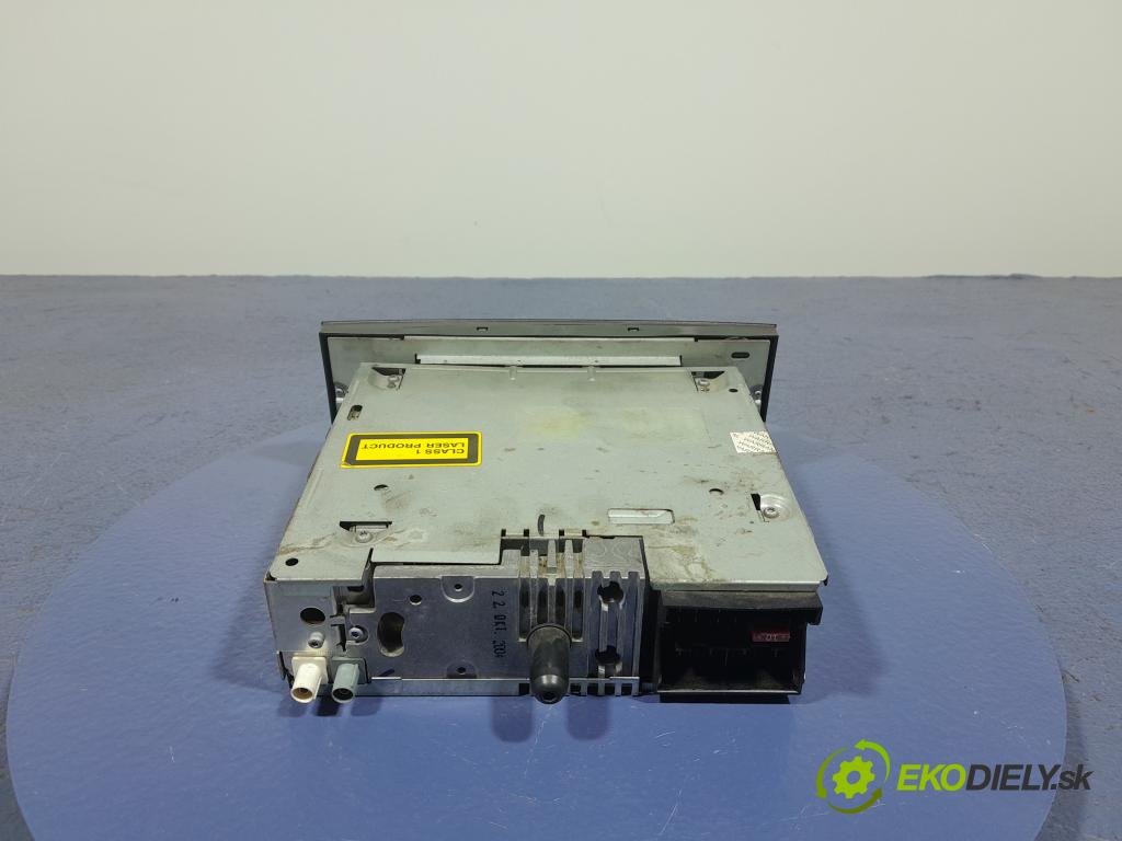 Peugeot 407 2005 Radio I Navigácia: 01
