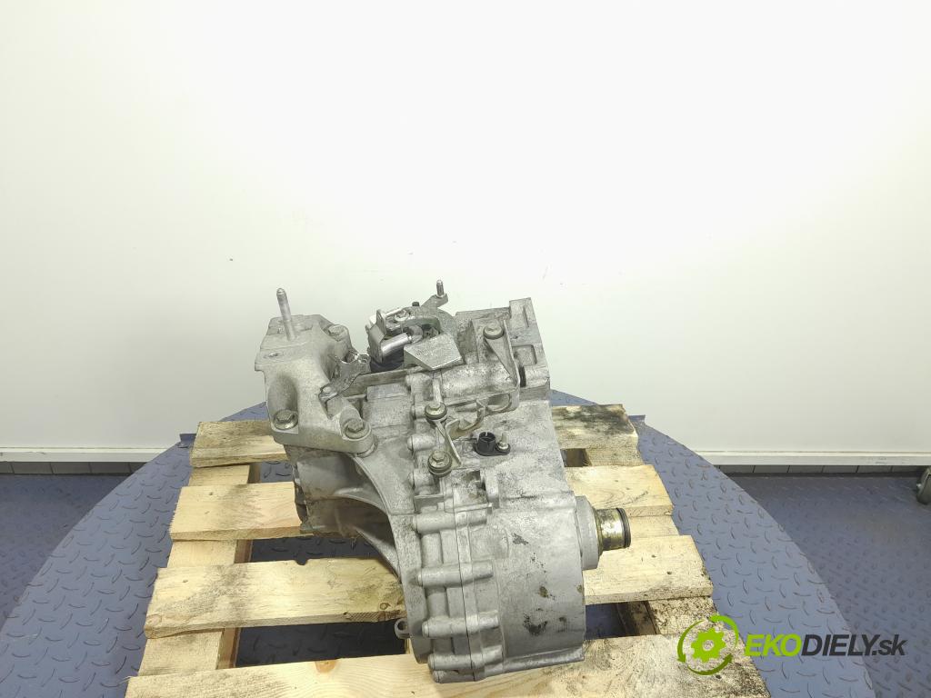 Ford Galaxy 2004 prevodovka Manualna FUX