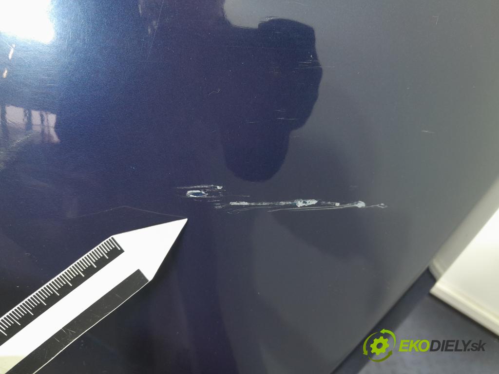 Toyota Yaris 2006 nárazník Zad: 01