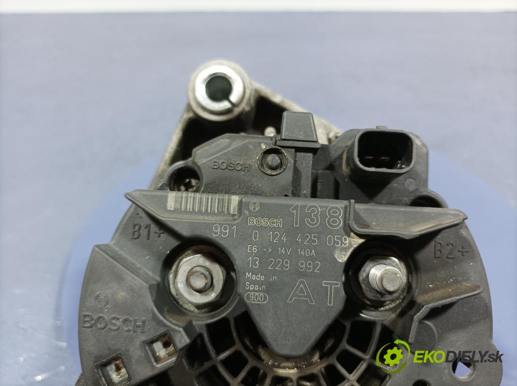 Opel Zafira 2010 Alternator 13229992