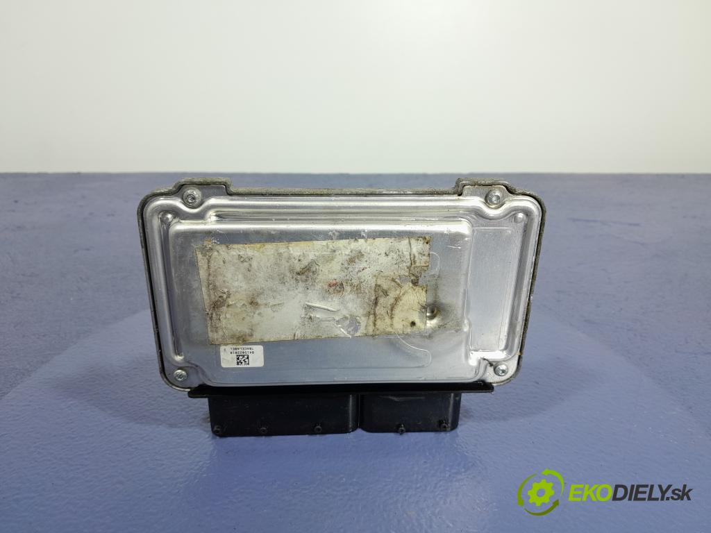 Vw Jetta 2008 riadiaca jednotka Motor: 03C906022AK