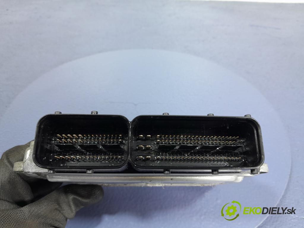 Vw Jetta 2008 riadiaca jednotka Motor: 03C906022AK