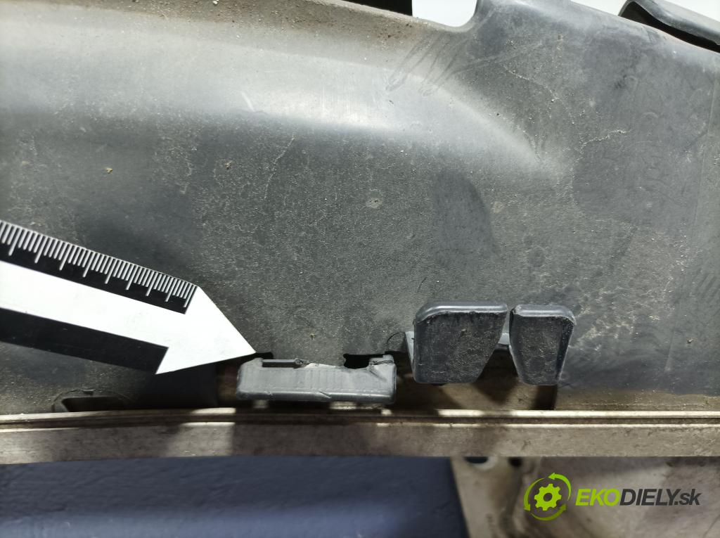 Citroen C4 picasso 2011 výztuha narazník před 9654597980