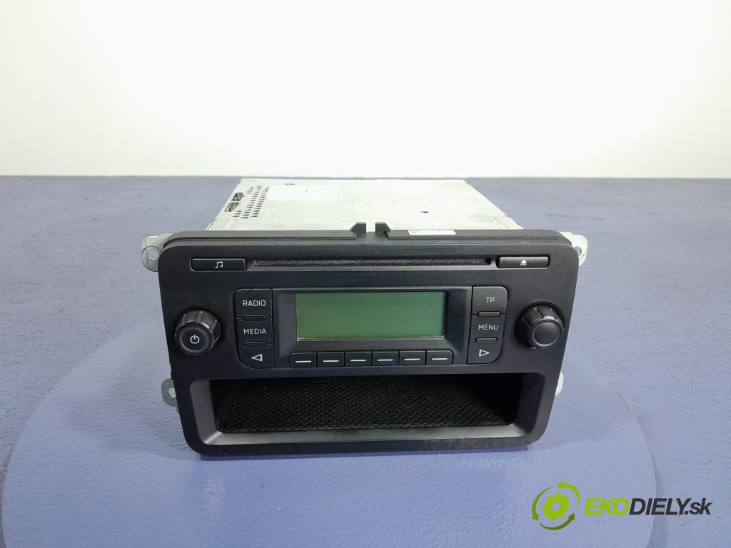 Skoda Fabia 2014 Radio I Navigácia: 5J0035152D