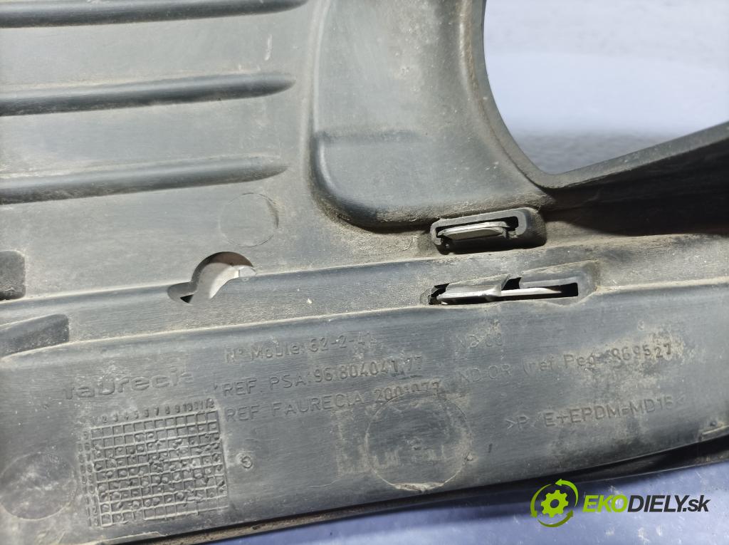 Citroen C4 picasso 2011 lišta narazník 9680404177