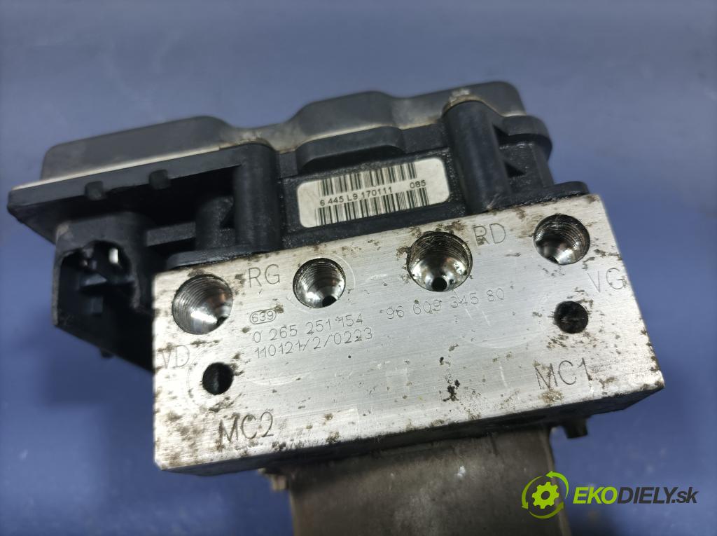 Citroen C4 picasso 2011 čerpadlo ABS x 9660934580