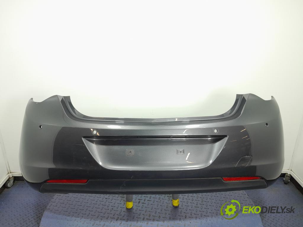 Opel Astra 2010 nárazník Zad: 01