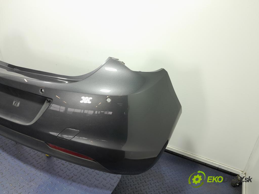 Opel Astra 2010 nárazník Zad: 01