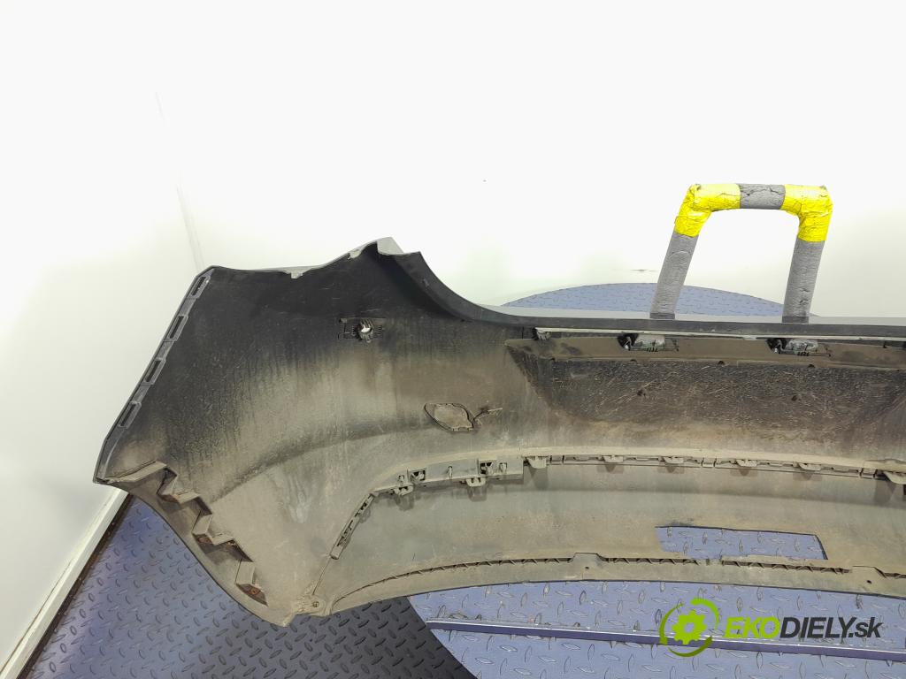 Opel Astra 2010 nárazník Zad: 01