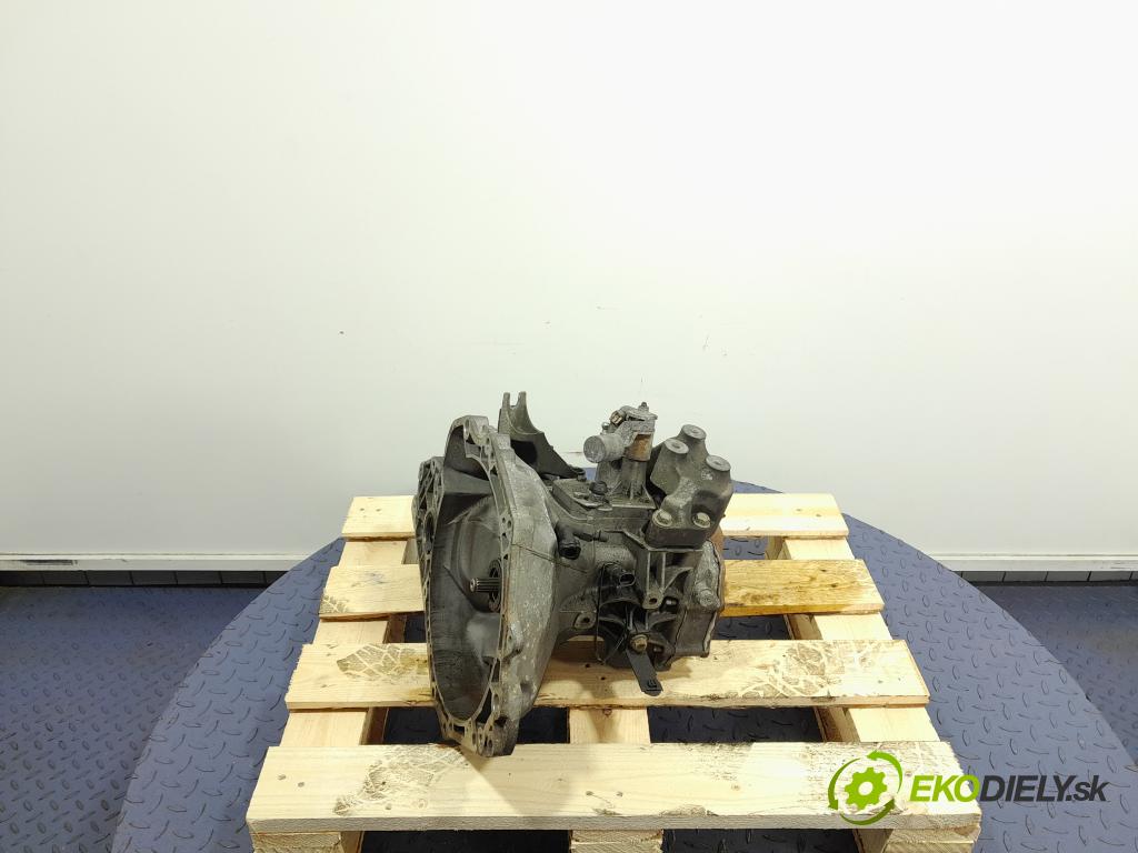 OPEL ASTRA J 1.6 B 115 HP A16XER prevodovka Manualna F17W355