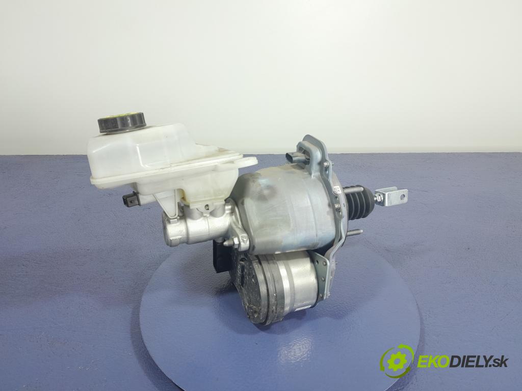 Toyota Corolla 2023 servo Brzdní: 47210-02070