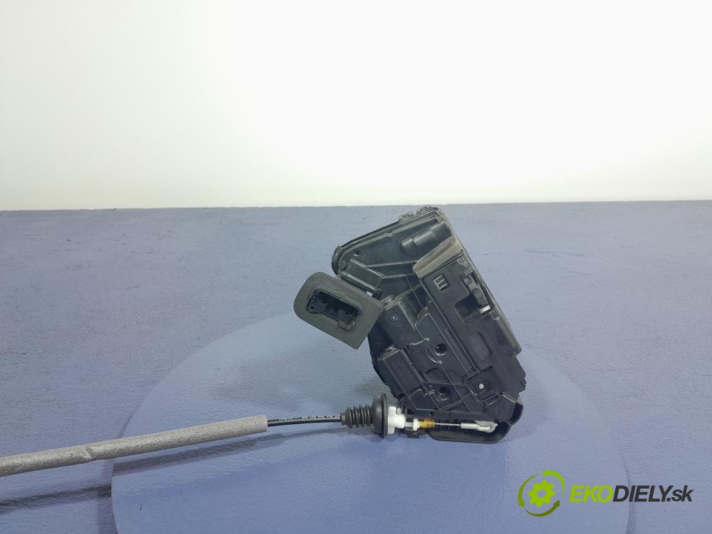 Skoda Superb 2019 zámek dveře před v pravo: 5TB837016A